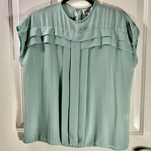 Vintage Campus Casuals SZ M Mint Sleeveless Lightweight Blouse Front Pleats
